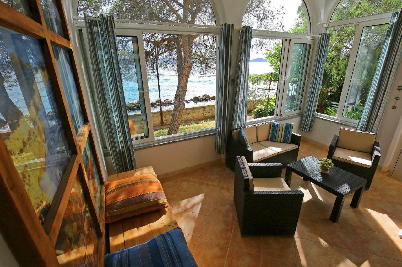 Seafront Beach Apartment - Directly At The Beach Zadar Eksteriør bilde