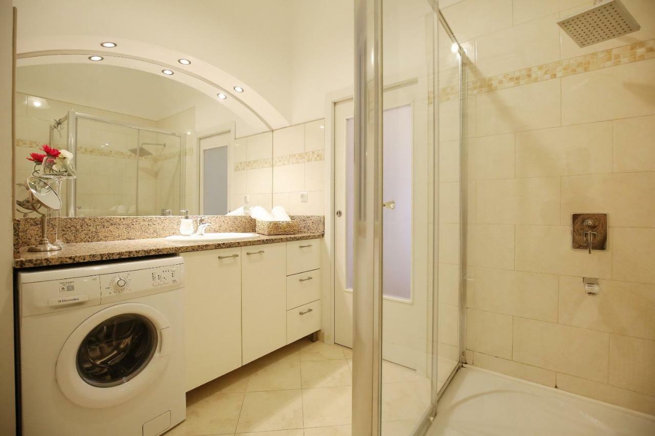 Seafront Beach Apartment - Directly At The Beach Zadar Eksteriør bilde