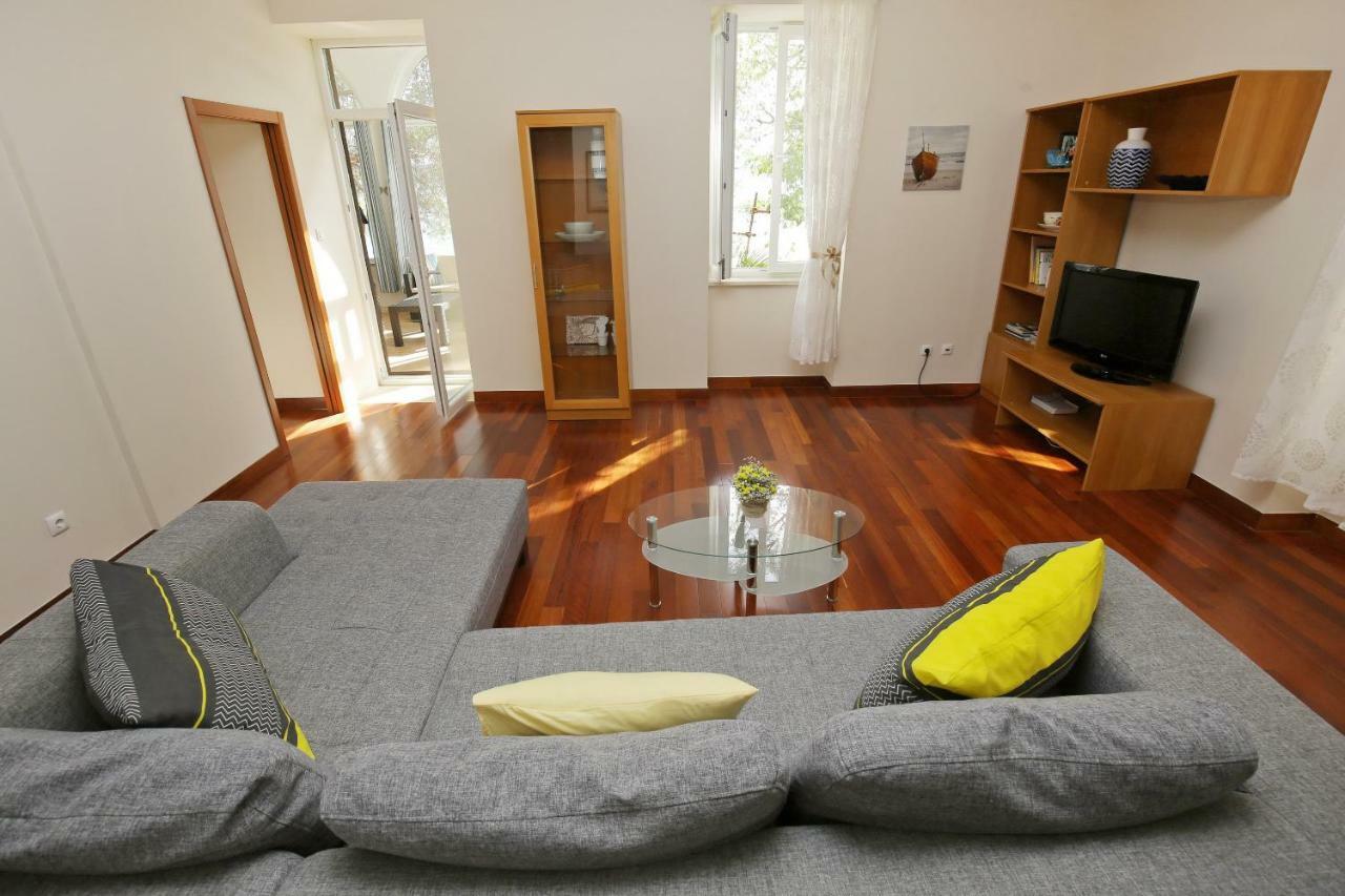 Seafront Beach Apartment - Directly At The Beach Zadar Eksteriør bilde