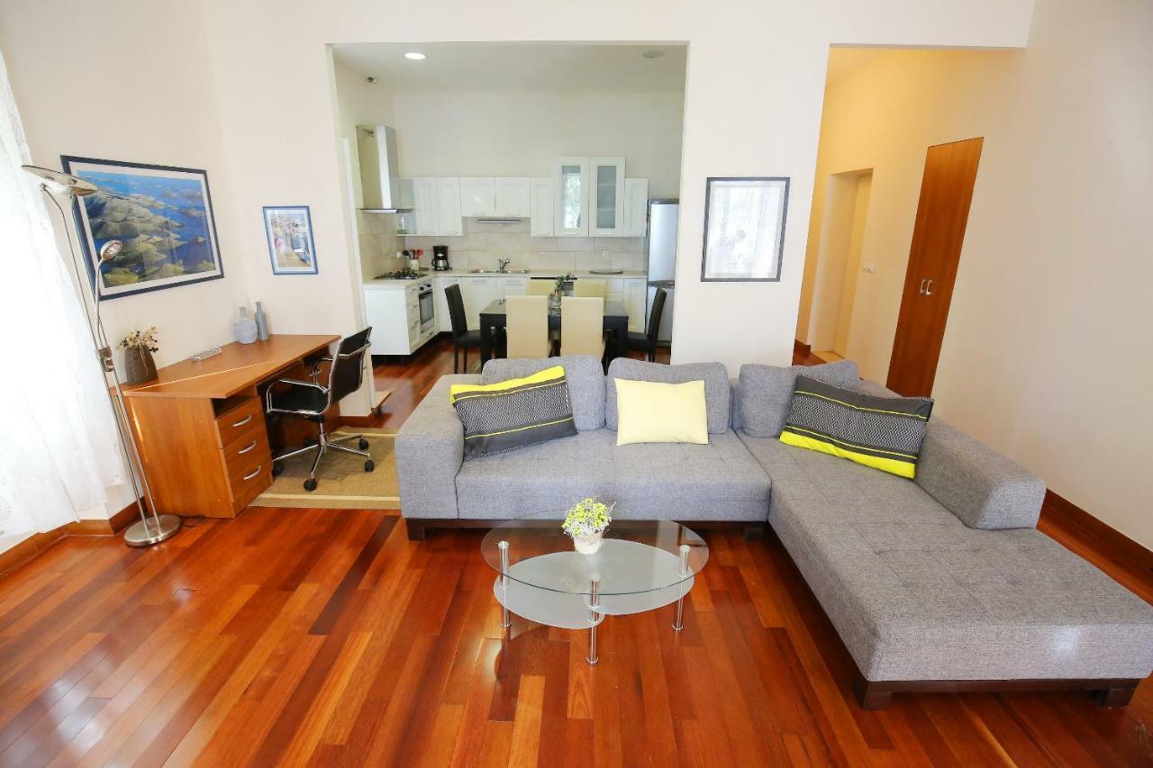 Seafront Beach Apartment - Directly At The Beach Zadar Eksteriør bilde